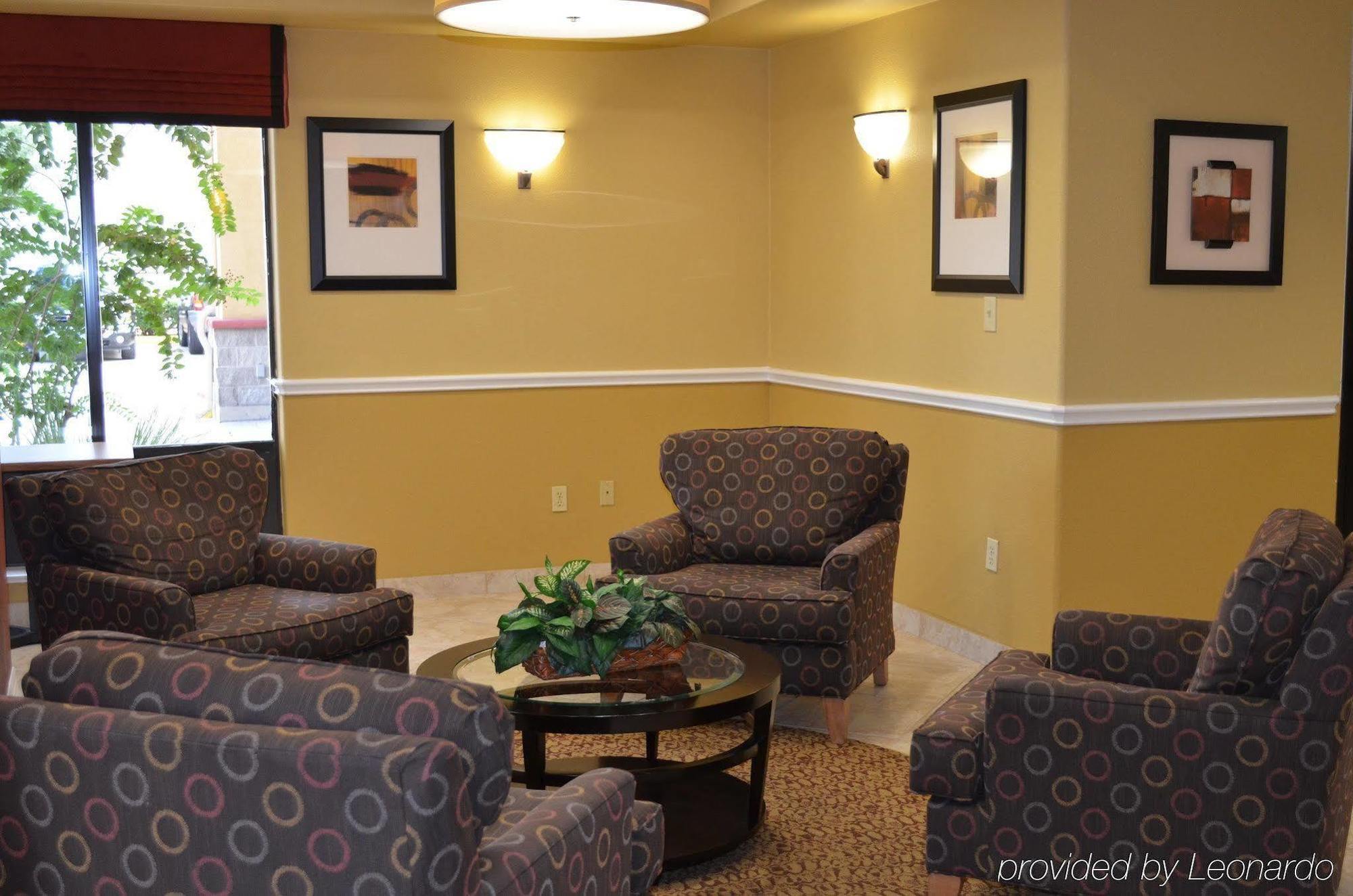 Best Western Plus North Houston Inn & Suites Interior photo