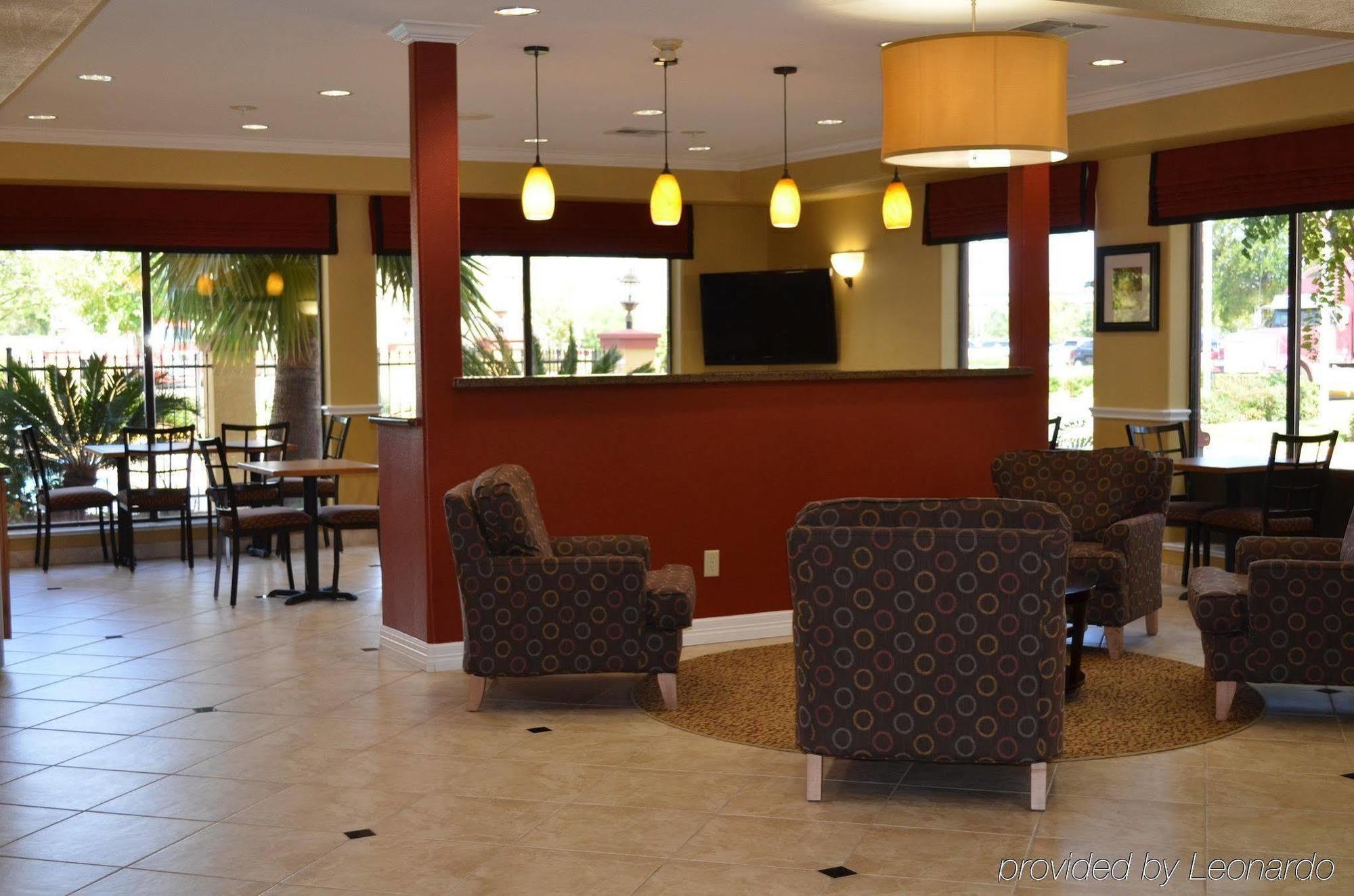 Best Western Plus North Houston Inn & Suites Interior photo